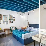 Casa de Férias Sleeps 8 Pet Friendly Garden & Roof Terrace *