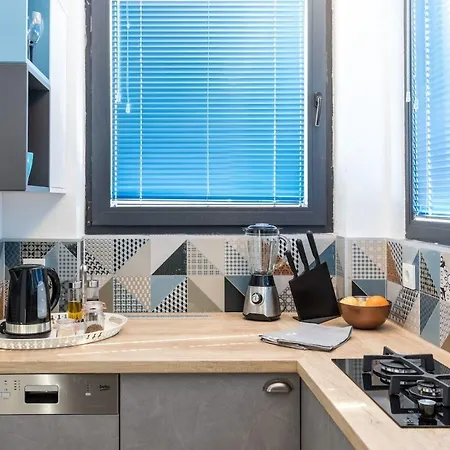 Ferienhaus Sleeps 8 Pet Friendly Garden & Roof Terrace *