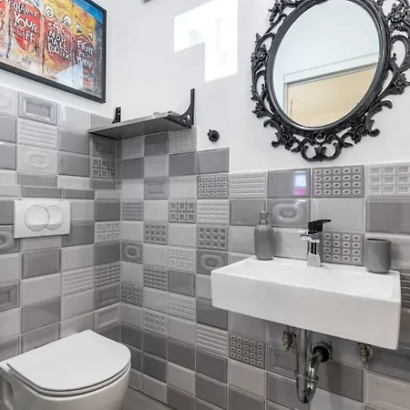 Sleeps 8 Pet Friendly Garden & Roof Terrace Semesterbostad *