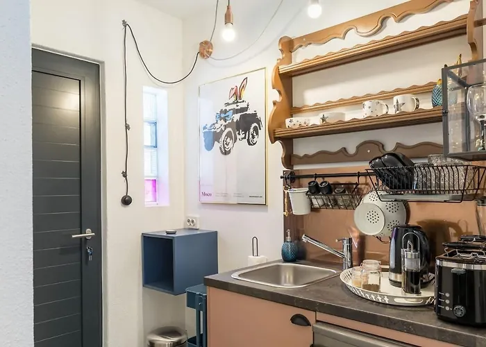 Sleeps 8 Pet Friendly Garden & Roof Terrace 度假居 斯普利特