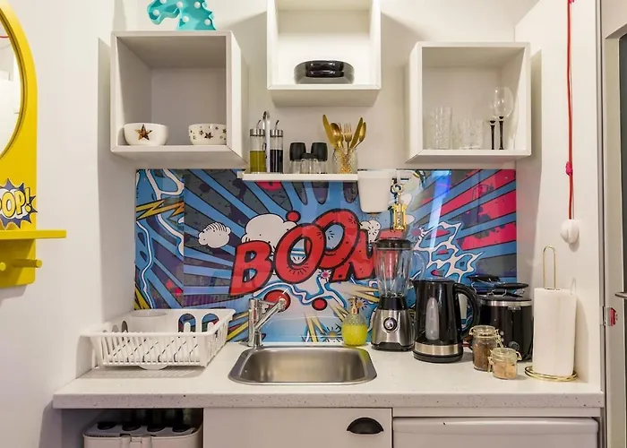 Sleeps 8 Pet Friendly Garden & Roof Terrace 度假居 斯普利特