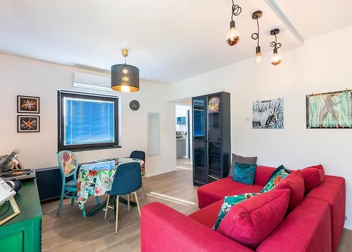 度假居 Sleeps 8 Pet Friendly Garden & Roof Terrace *