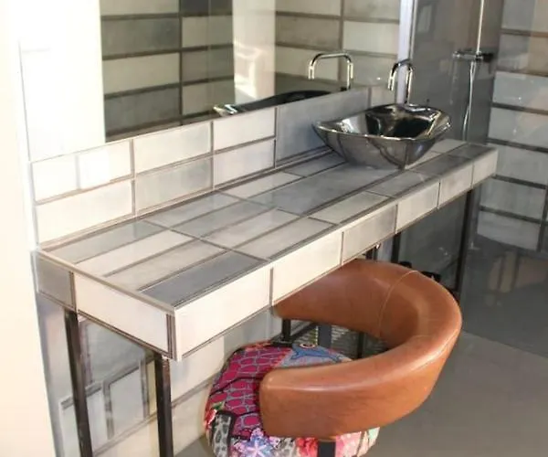 度假居 Sleeps 8 Pet Friendly Garden & Roof Terrace *